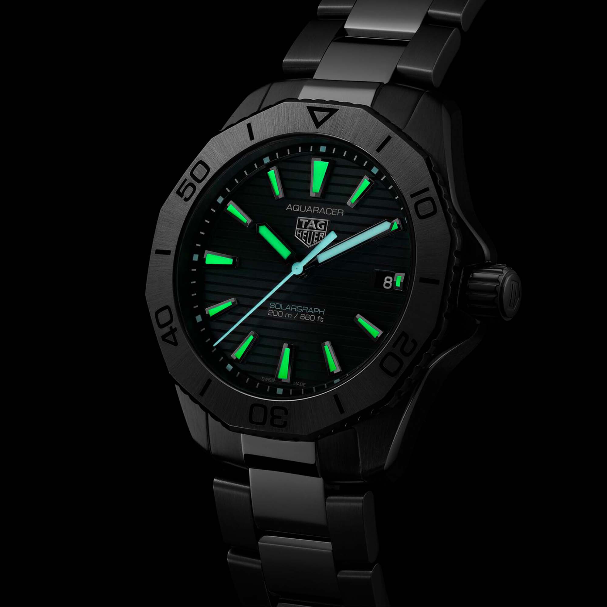 Tag Heuer Aquaracer Professional 200 40mm Watch Black Quartz Steel WBP1110.BA0627